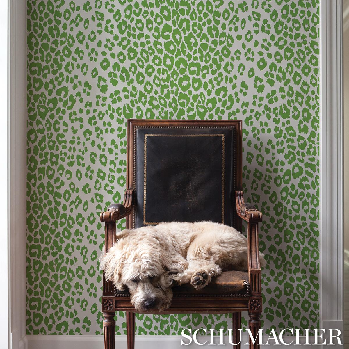 Schumacher 5007015 Iconic Leopard Green Wallpaper