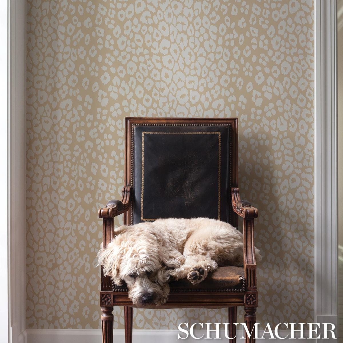 Schumacher 5007020 Iconic Leopard ivory on neutral Wallpaper