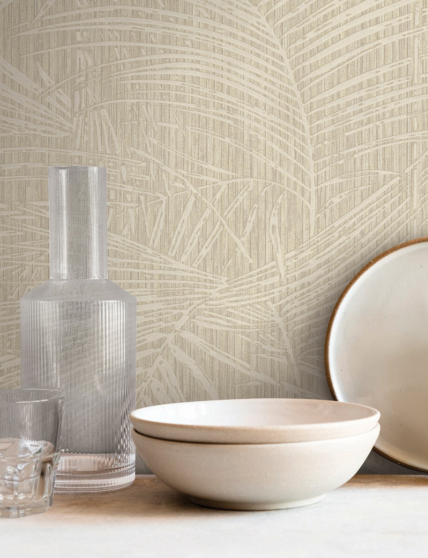 York Wallcoverings SI50611 Della Palm Shell Wallpaper