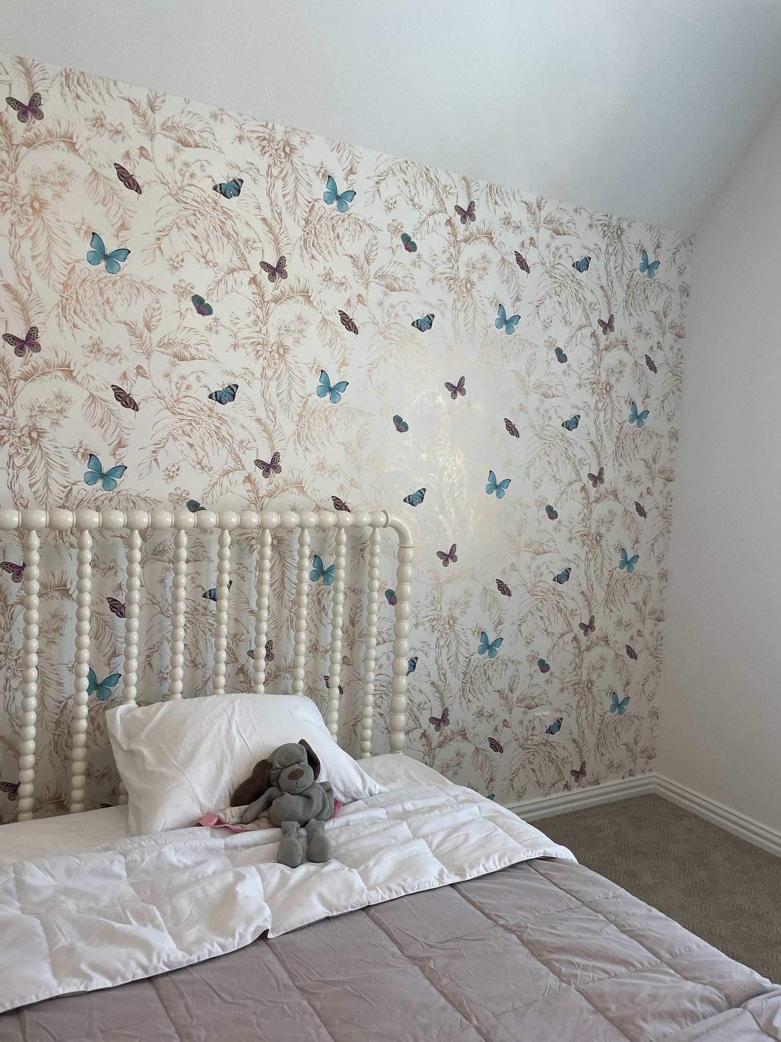 York Wallcoverings AF2028 Papillon Wallpaper