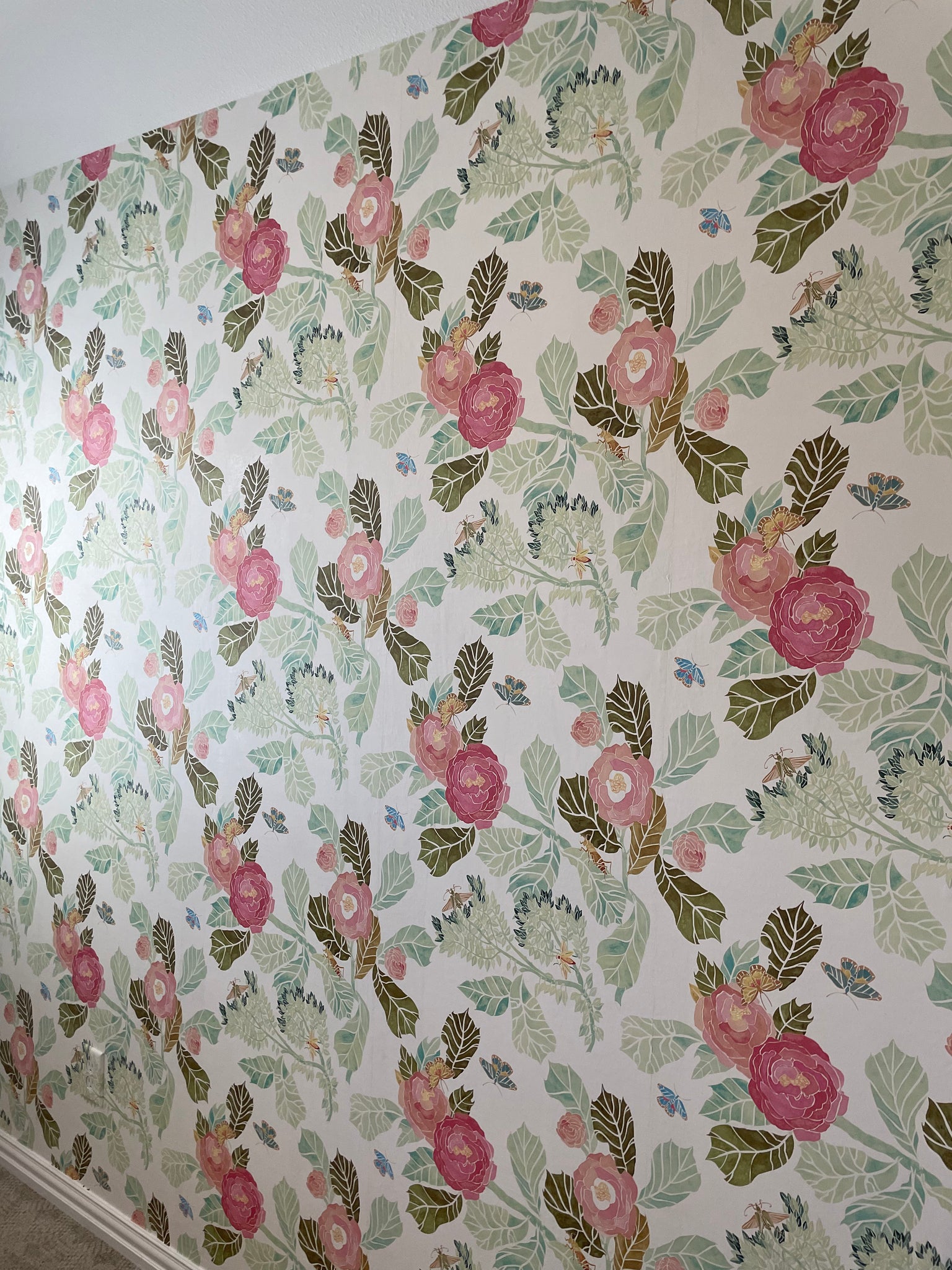 York Wallcoverings MK1126  Watercolor Roses Wallpaper